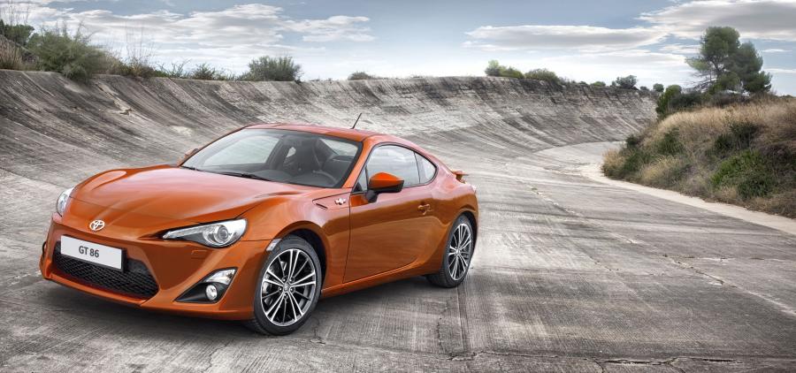  Toyota GT 86 2012 года  (фото 58 из 106)